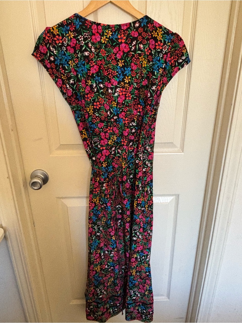 GAP Floral Midi Dress Size S Black Multicolor Garden Print Spring Summer Outfit - Picture 7 of 8